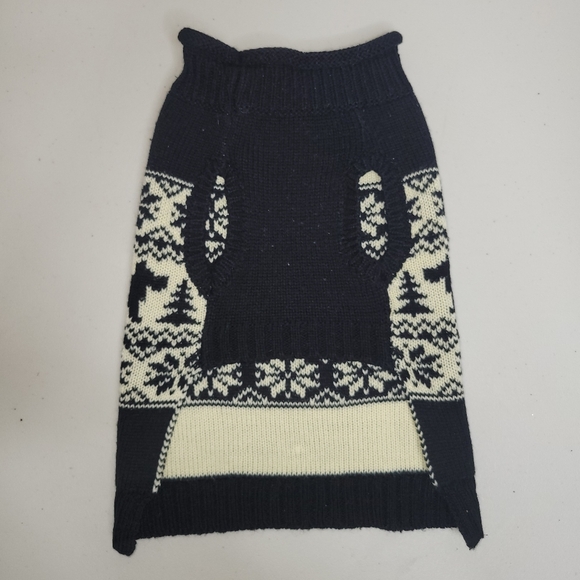 Elegant Black and Cream Dog Sweater - Picture 3 of 5